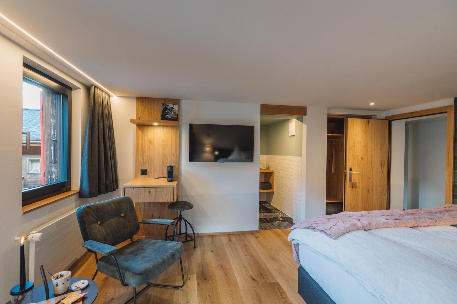 Hotel Walliserkanne Grachen Luaran gambar